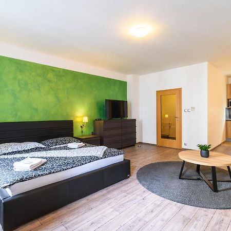 Pilsner Apartments プルゼニ エクステリア 写真