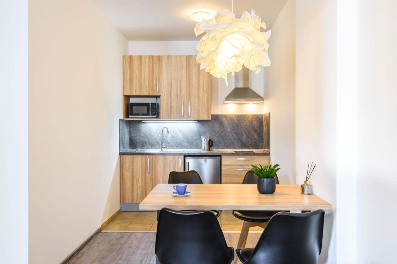 Pilsner Apartments プルゼニ エクステリア 写真